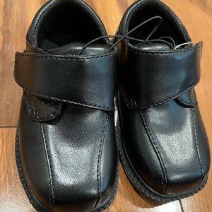 Black dress up shoes for toddlers size 4